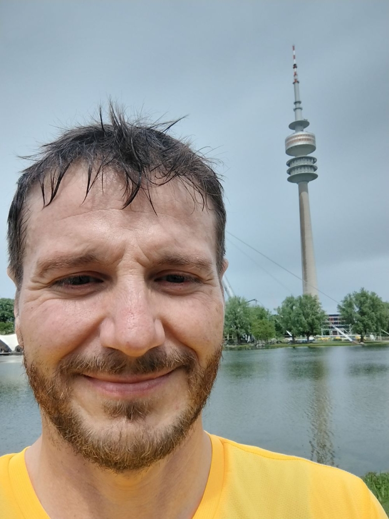 Laufend für die Forschung Der Wings for Life Flagship Run in München